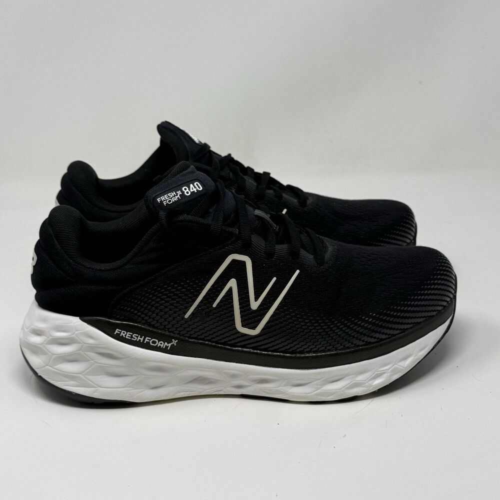 Brooks Fresh Foam 840v1 Running Shoes Womens 9.5 Mens 8 2E Wide Black Sneakers